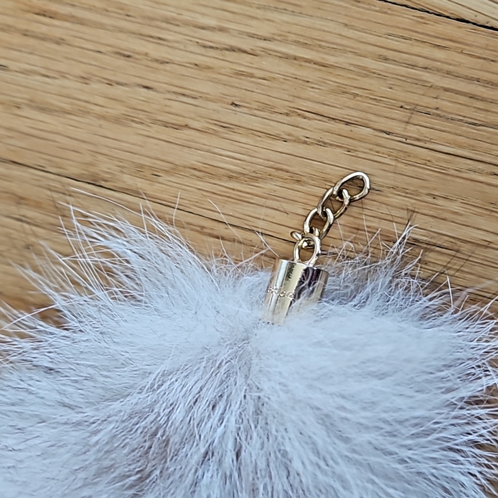 Fosrion Fluffy White Gray Fox Tail Keychain - Picture 3 of 5